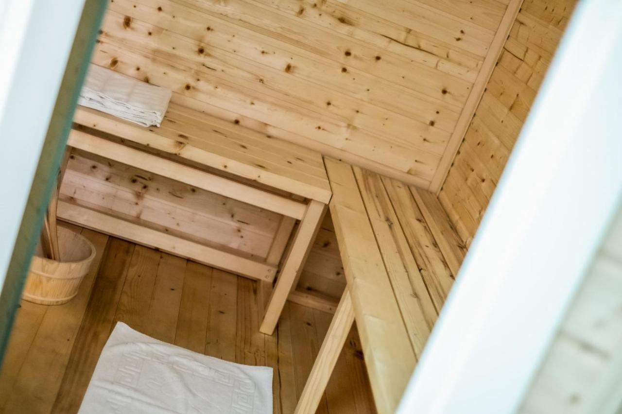 קונסטנצה Jmr Royal -Luxury Rooms & Private Sauna מראה חיצוני תמונה