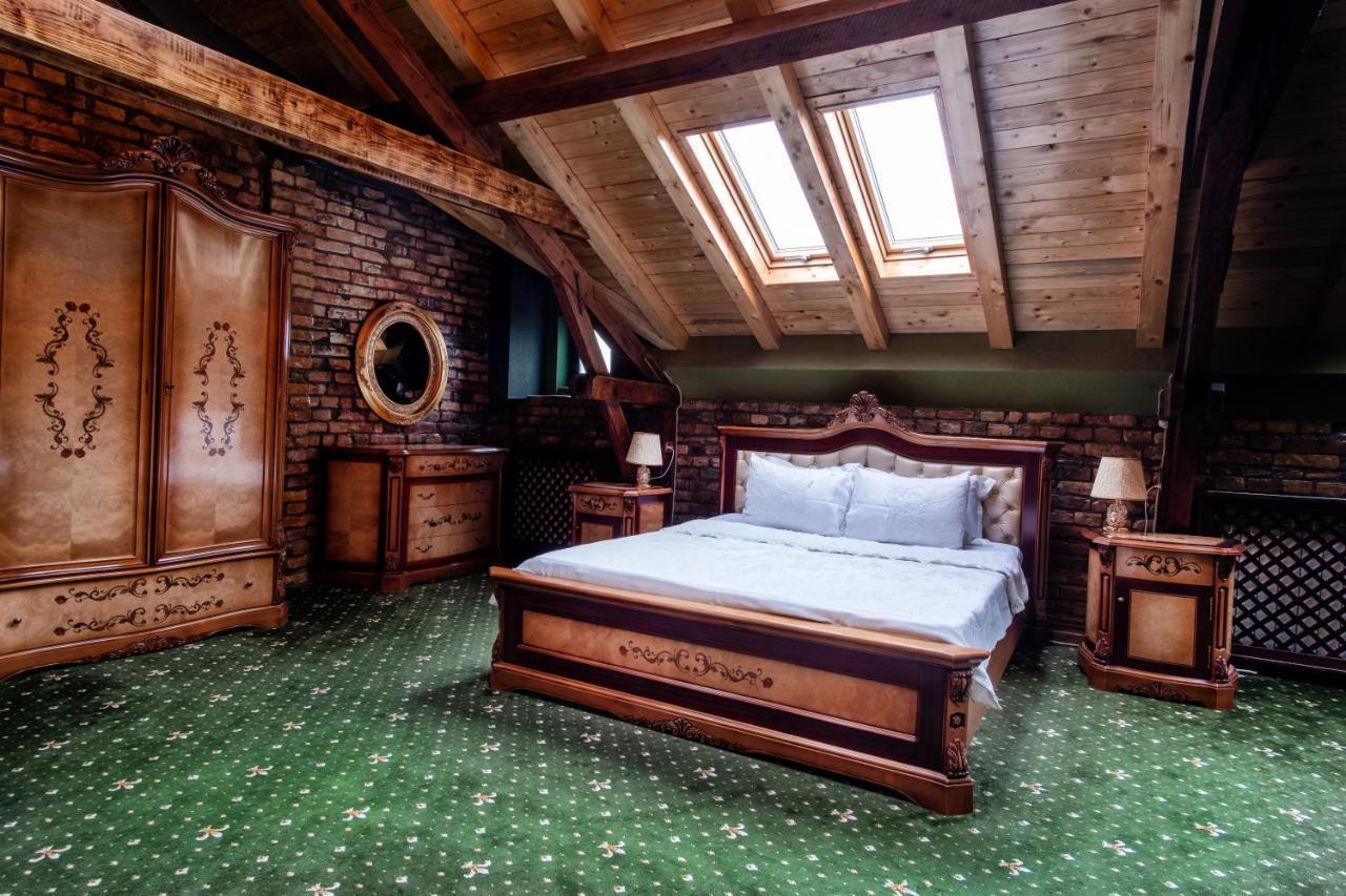 קונסטנצה Jmr Royal -Luxury Rooms & Private Sauna מראה חיצוני תמונה
