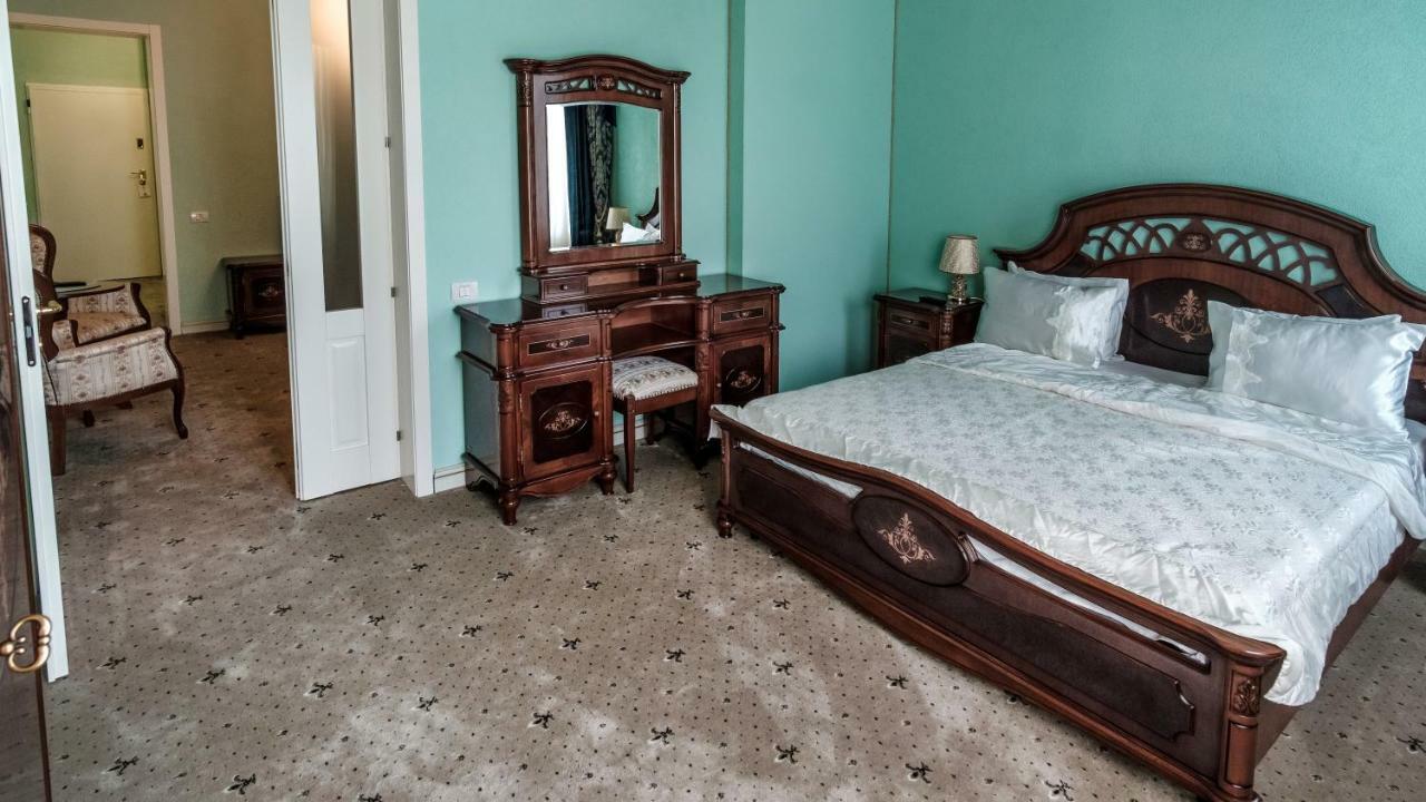 קונסטנצה Jmr Royal -Luxury Rooms & Private Sauna מראה חיצוני תמונה